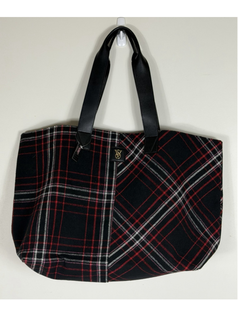 Victoria's Secret Open Top Weekender Holiday Black Red Plaid Tote Bag 2025